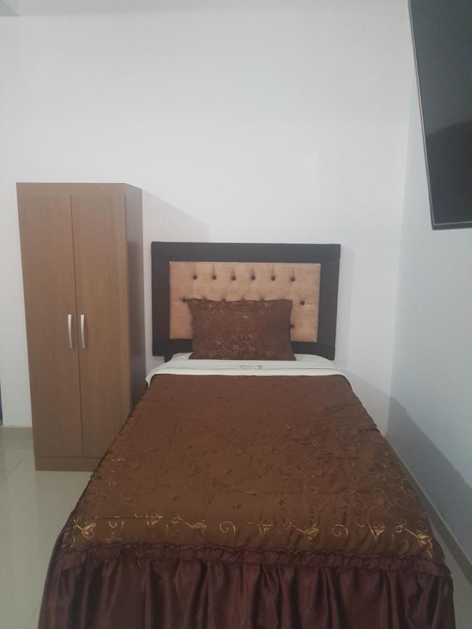 Hostal El Sueno De San Martin Паракас Екстериор снимка