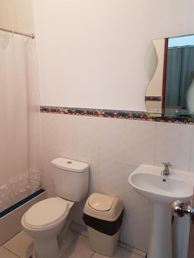 Hostal El Sueno De San Martin Паракас Екстериор снимка